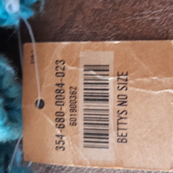 Hollister mittens - Picture 5 of 6